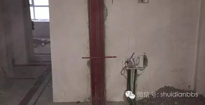 裝修水電驗(yàn)收注意什么_房子裝修水電注意哪些_裝修水電注意事項(xiàng)